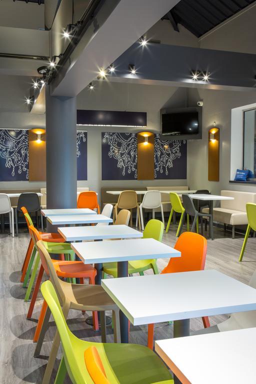 Ibis Budget Aubagne Paluds Agora Zewnętrze zdjęcie
