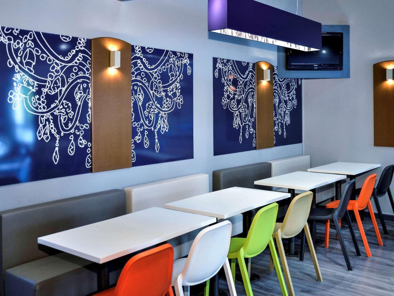 Ibis Budget Aubagne Paluds Agora Zewnętrze zdjęcie