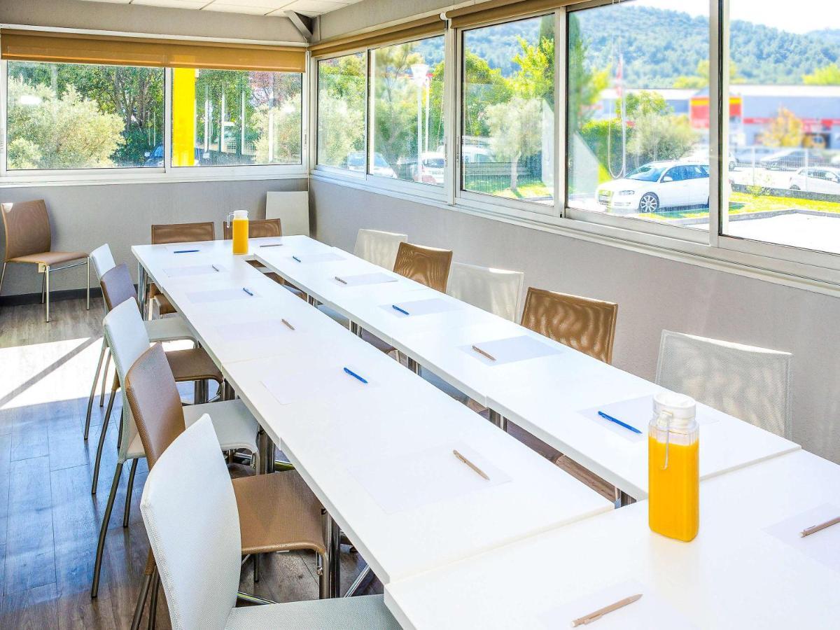 Ibis Budget Aubagne Paluds Agora Zewnętrze zdjęcie